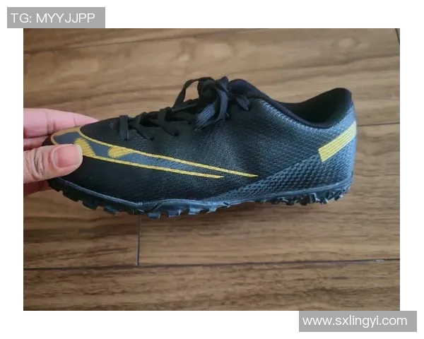 全球足球巨星球鞋选择盘点 看看梅西C罗等人都穿什么鞋